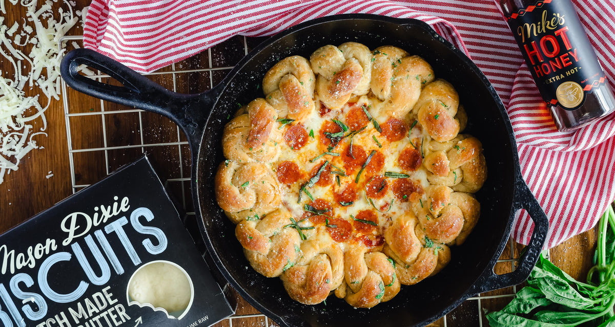 Pizza Dip With Biscuit Garlic Knots Mason Dixie Foods